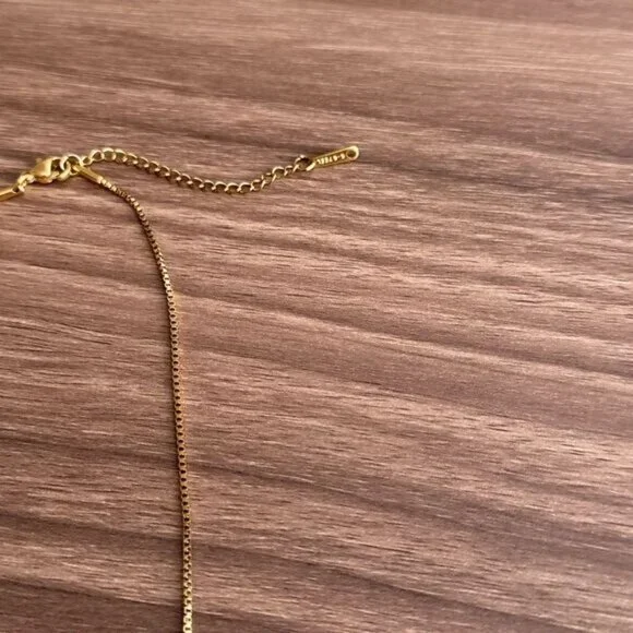 Strawberry Pendant Necklace Q70 - Picture 5 of 7